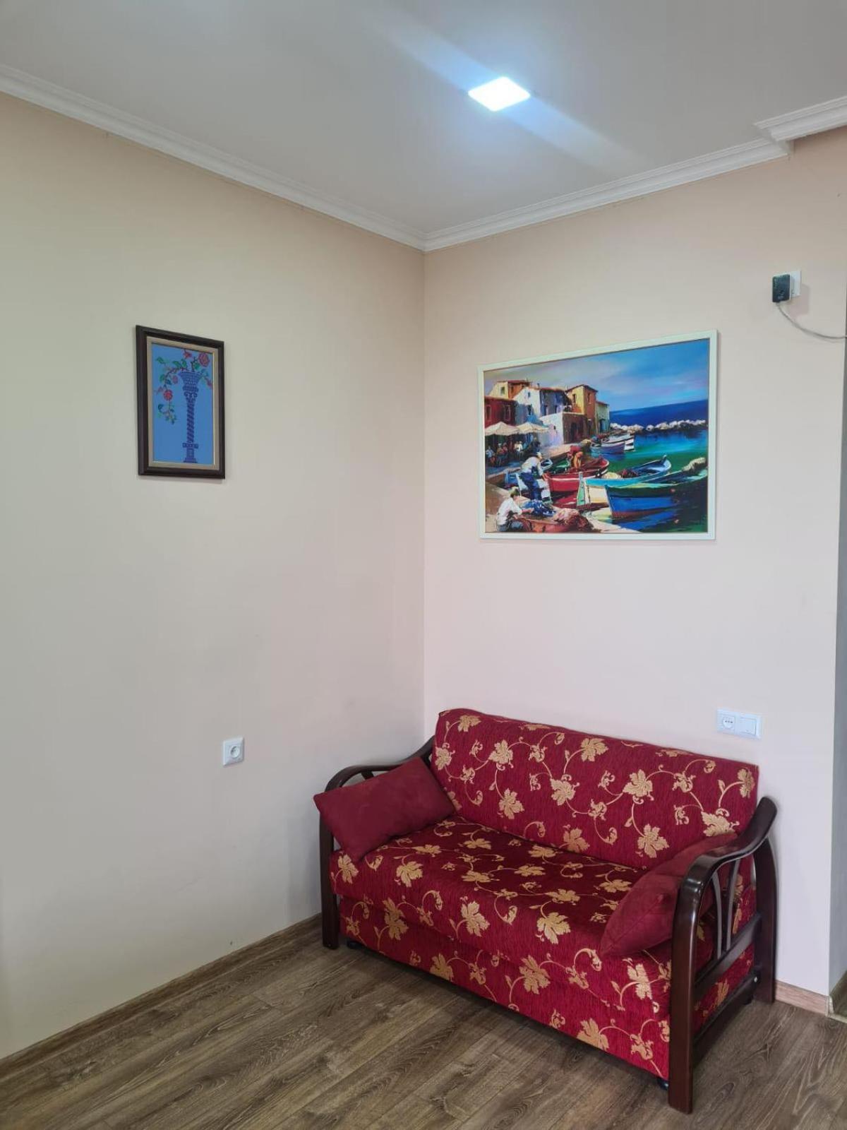 Hotel Camellia Kutaisi Esterno foto
